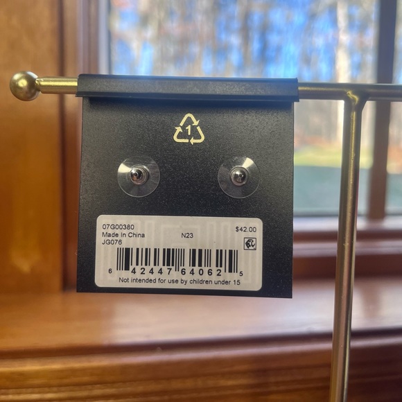 2 PC Set! Givenchy Bracelet & Earrings Set 💎 - Picture 13 of 16